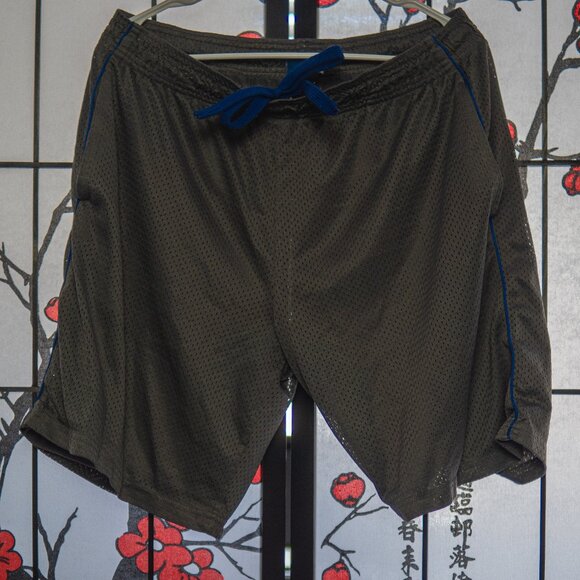 Reebok | Grey | Backset Ball Shorts | Medium - Picture 1 of 2